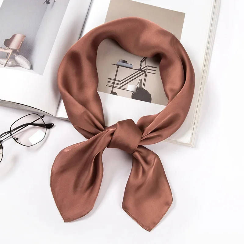 ผ้าพันคอซาตินสำหรับผู้หญิง ขนา - Ascot Neck Scarf บทวิจารณ์และราคา