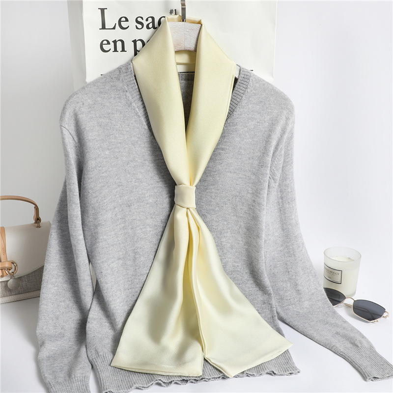 ผ้าพันคอไหมสีแดงล้วน ผ้าพันคอไ - Ascot Neck Scarf บทวิจารณ์และราคา